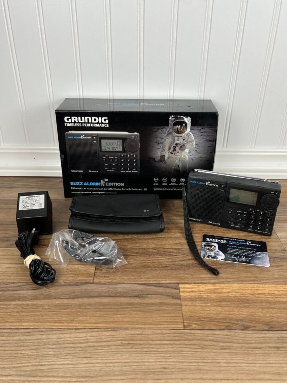 Grundig G6 Aviator Shortwave Radio Buzz Aldrin Edition AM/FM/Airband Boxed